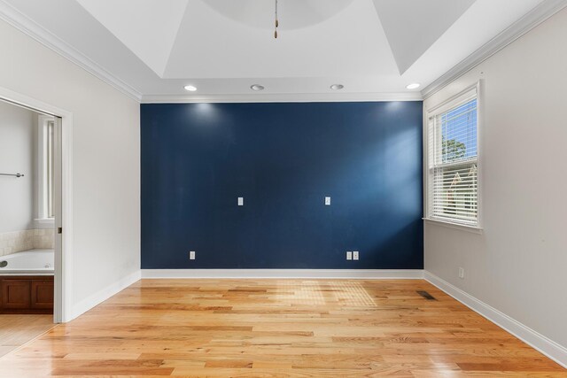 849 Graysville Rd, Chattanooga, TN 37421 - empty room with ornamental molding, recessed lighting, light wood-type flooring, baseboards, and vaulted ceiling