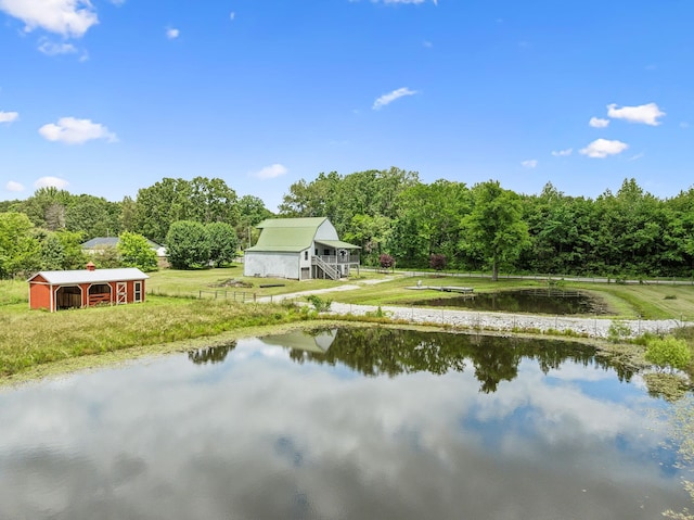 210 S 3rd St, Dickson, TN 37055 - water view featuring a barn