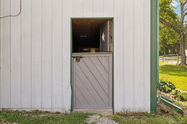 210 S 3rd St, Dickson, TN 37055 - view of entrance to property