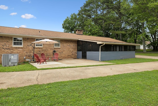 1106 5th Ave, Lawrenceburg, TN 38464 - view of stable