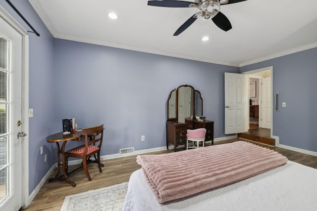 1106 5th Ave, Lawrenceburg, TN 38464 - bedroom with wood finished floors, crown molding, baseboards, recessed lighting, and ceiling fan