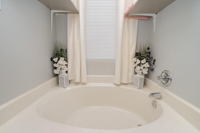 409 Princeton Dr, Lebanon, TN 37087 - bathroom with a garden tub