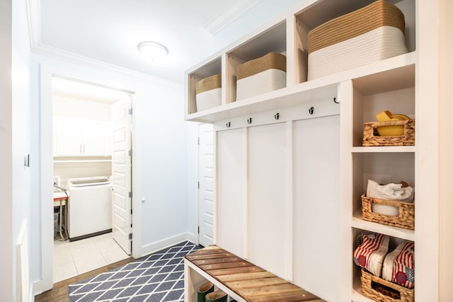 1039 Laffite Way, Gallatin, TN 37066 - mudroom with crown molding and washer / clothes dryer