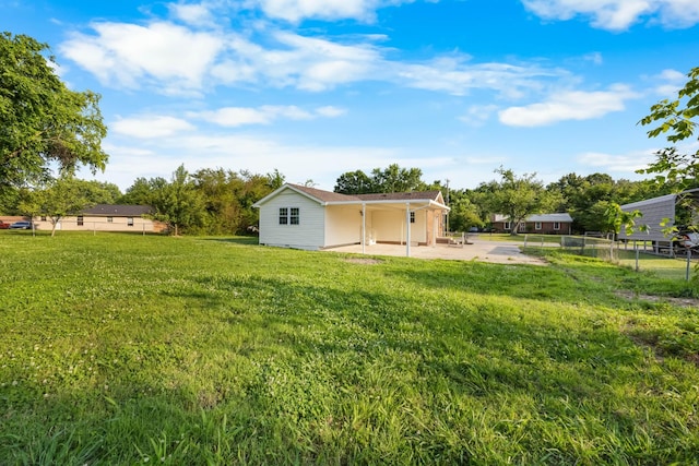 517 Overton Dr, Clarksville, TN 37042 - view of yard featuring a patio
