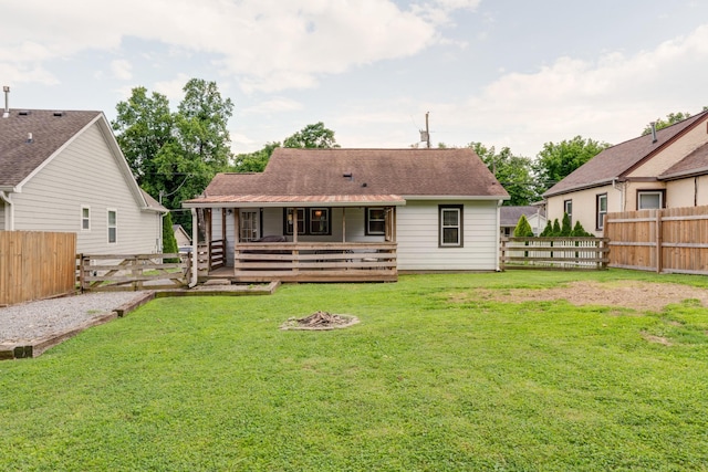 158 W Hite St, Gallatin, TN 37066 - back of house featuring roof with shingles