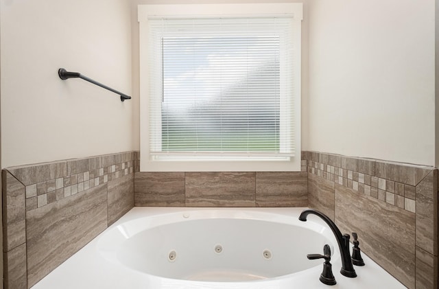 1130 Escalade Ct, Lascassas, TN 37085 - full bath featuring a whirlpool tub