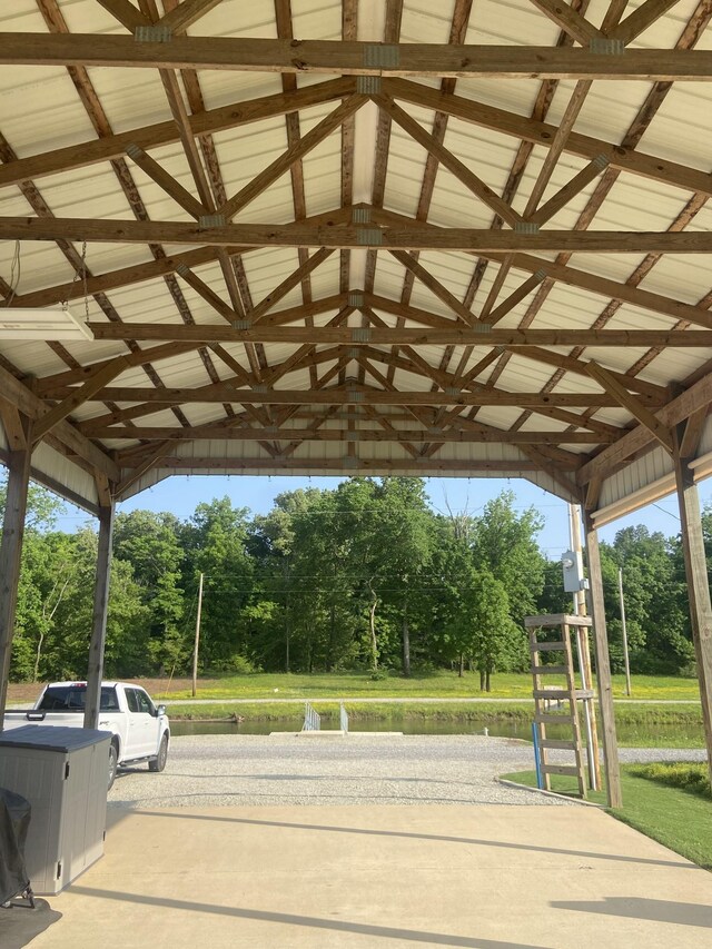 1139 River Front Dr, Clifton, TN 38425