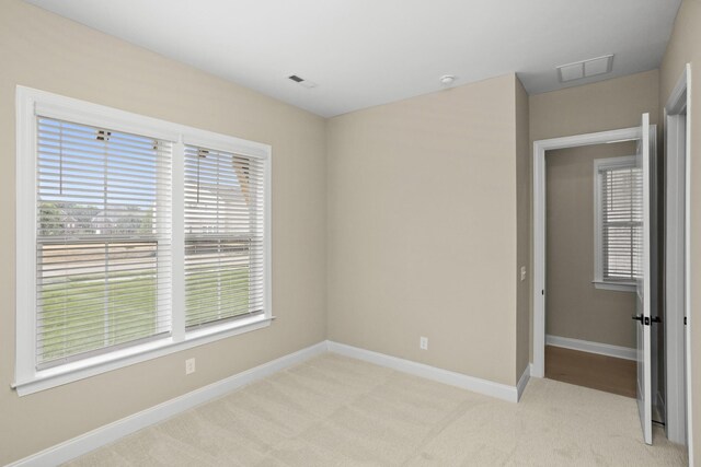 5971 Hunt Valley Dr, Spring Hill, TN 37174 - unfurnished room featuring light carpet and baseboards
