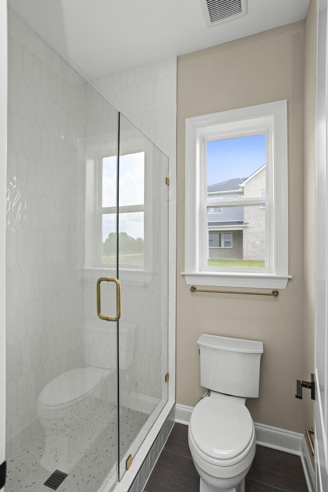 5971 Hunt Valley Dr, Spring Hill, TN 37174 - bathroom with toilet and a shower stall