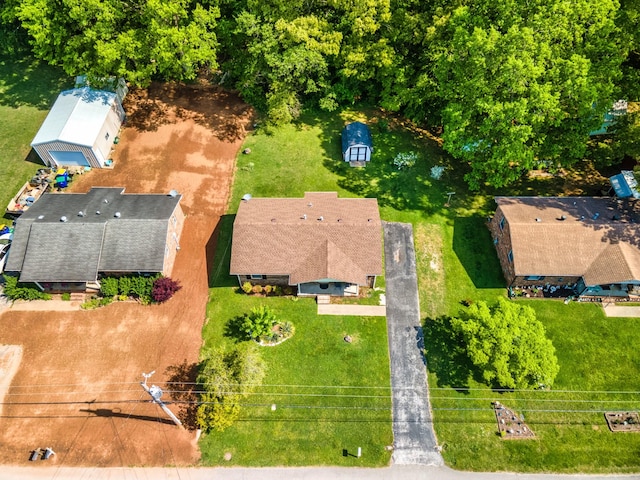 825 Oak St, Franklin, KY 42134 - drone / aerial view