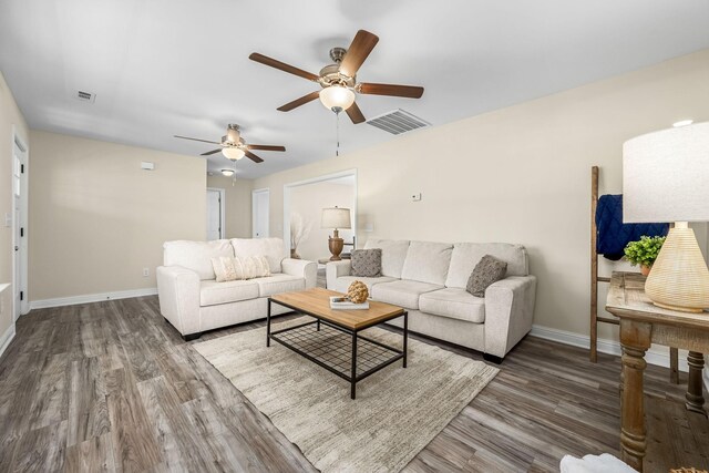 418 S Mccrary St, Woodbury, TN 37190 - photo 5