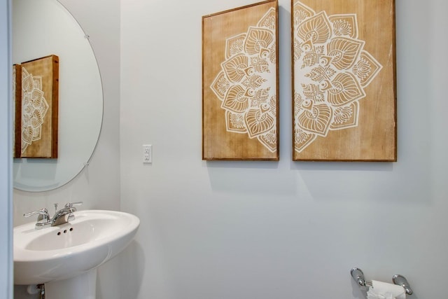 1752 Wren Way, Lebanon, TN 37087 - bathroom featuring a sink