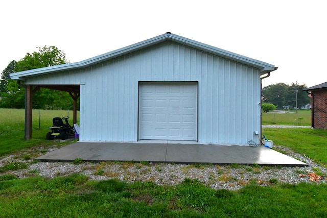 13276 Old Baxter Rd, Silver Point, TN 38582 - garage featuring a detached garage