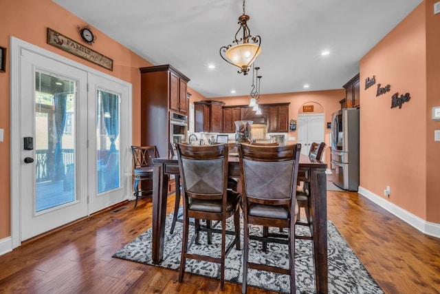 3112 Timberdale Dr, Clarksville, TN 37042 - dining space featuring dark wood-style flooring, baseboards, and recessed lighting