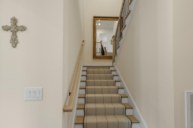 2026 Eliot Rd, Franklin, TN 37064 - view of stairway