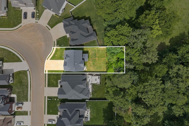 324 Kildeer Dr, Clarksville, TN 37040 - aerial perspective of suburban area featuring property boundaries highlighted