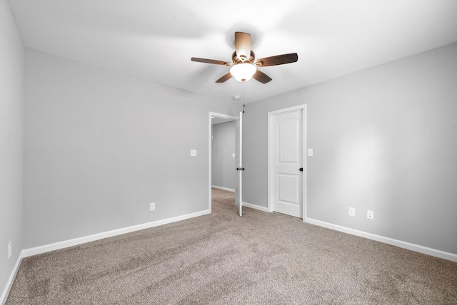 324 Kildeer Dr, Clarksville, TN 37040 - spare room with a ceiling fan, carpet floors, and baseboards