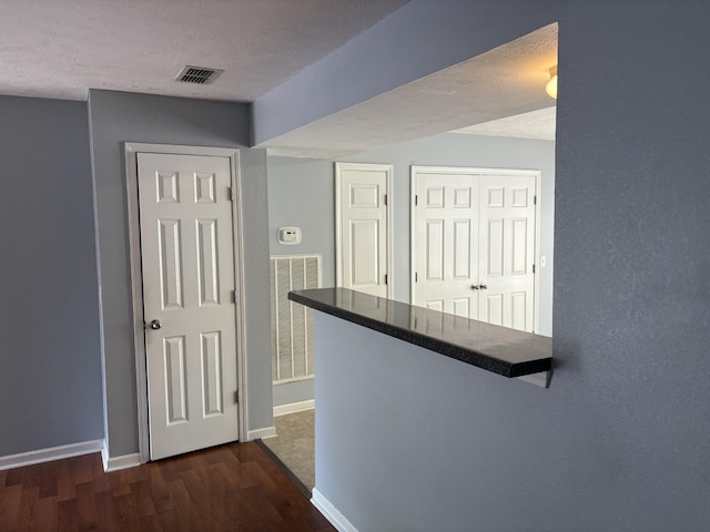 3236 Prater Ct, Murfreesboro, TN 37128 - corridor with dark wood-style floors, baseboards, and a textured ceiling