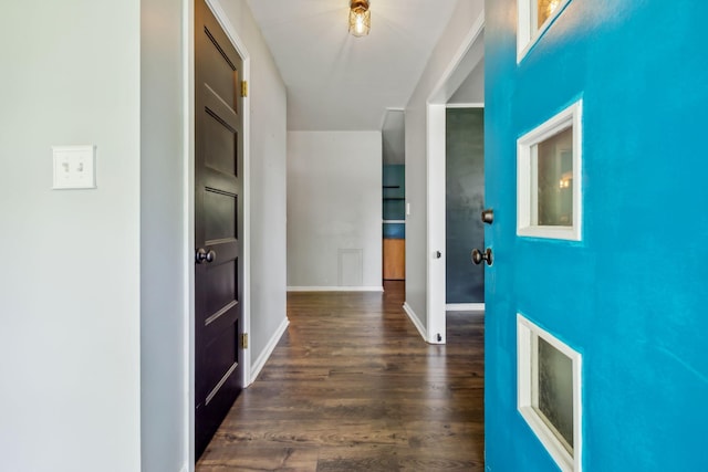 414 Ashe Ave, New Johnsonville, TN 37134 - corridor with dark wood-style flooring and baseboards