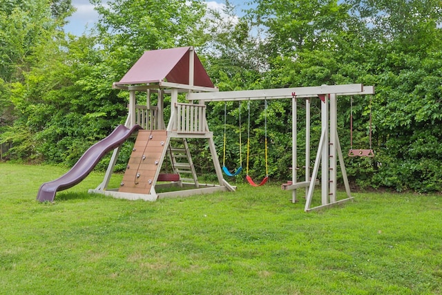 414 Ashe Ave, New Johnsonville, TN 37134 - view of playground featuring a yard
