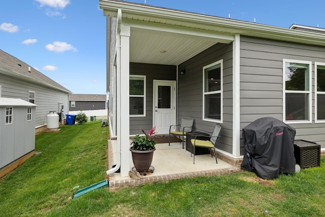 3264 Hearth Hollow Rd, Columbia, TN 38401 - view of patio with area for grilling