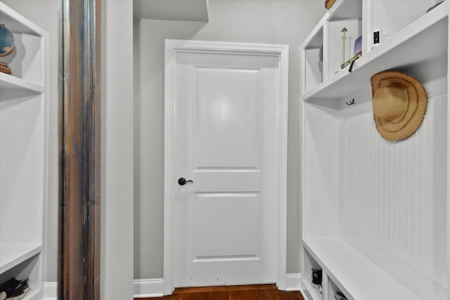 1076 Pretender Way, Columbia, TN 38401 - mudroom featuring dark wood-type flooring