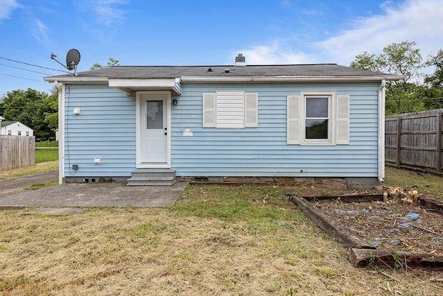2504 Cecelia Ave, Maryville, TN 37804 - back of house with entry steps and crawl space