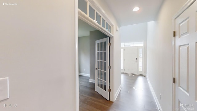 2408 Oakmont Ln, Mount Juliet, TN 37122 - hallway with wood finished floors and baseboards