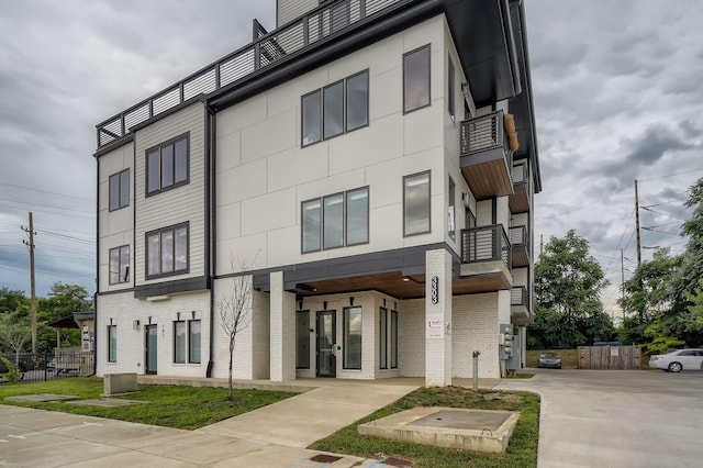 3303 Gallatin Pike Unit 202, Nashville, TN 37216 - view of building exterior