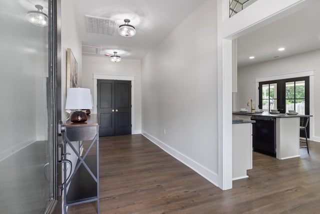 312 N Main St, Dickson, TN 37055 - foyer entrance featuring dark wood-type flooring, baseboards, and recessed lighting