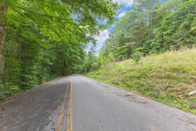 5082 Moorefield Rd, Cunningham, TN 37052