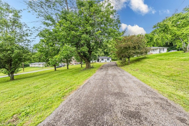 4044 Brick Church Pike, Nashville, TN 37207 - view of front of property featuring a front lawn and driveway