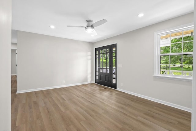 4044 Brick Church Pike, Nashville, TN 37207 - foyer featuring baseboards, wood finished floors, recessed lighting, and a ceiling fan
