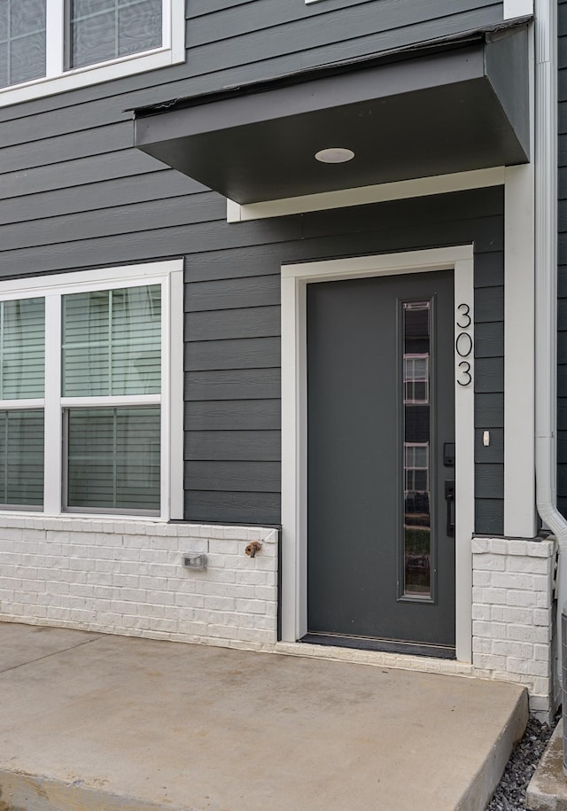 718 N Dupont Ave, Madison, TN 37115 - view of property entrance
