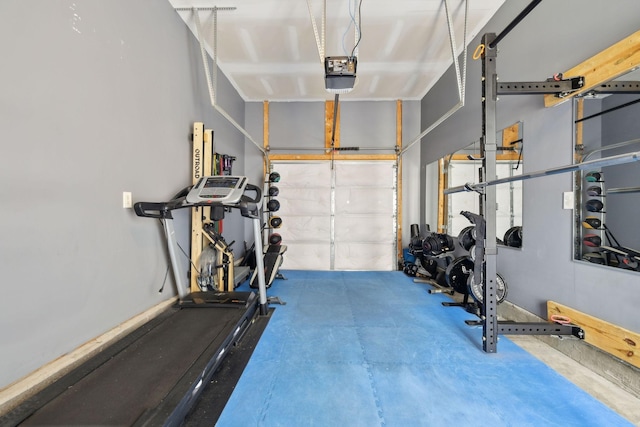 212 Walden Village Ln, Nashville, TN 37210 - workout area featuring a garage