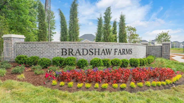 1107 Codah Dr, Mount Juliet, TN 37122 - view of community sign