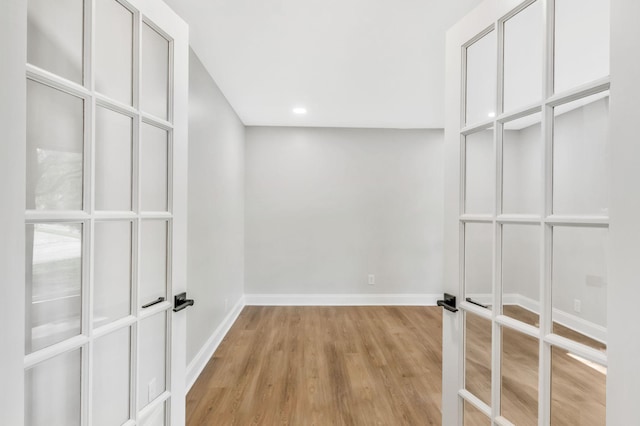 2302 Surrey Dr, Murfreesboro, TN 37129 - spacious closet with light wood-style floors