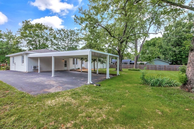 2302 Surrey Dr, Murfreesboro, TN 37129 - view of yard with driveway
