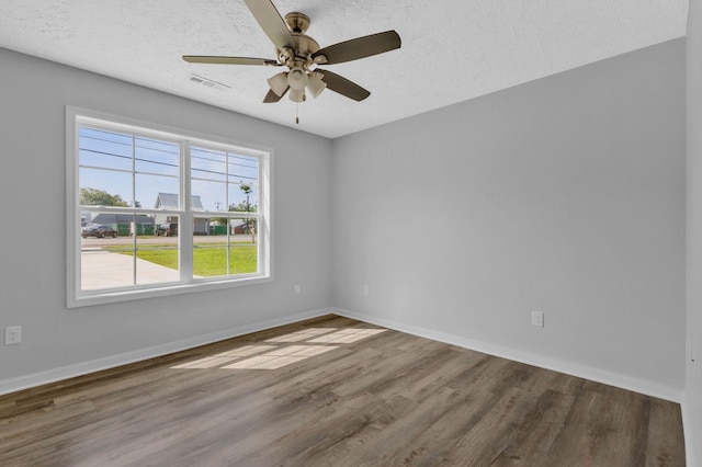 715 E Lincoln St, Tullahoma, TN 37388 - photo 27