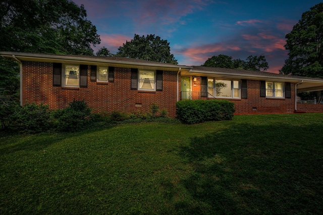 311 Broadview Dr, Dickson, TN 37055 - single story home featuring a front lawn, brick siding, and crawl space