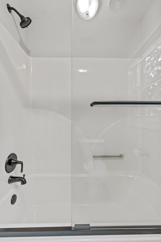 1010 Saint Blaise Trl, Gallatin, TN 37066 - bathroom featuring  shower combination