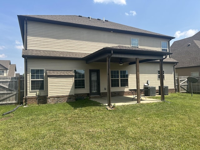 1370 Millet Dr, Clarksville, TN 37040 - back of house with a patio area, central AC, a gate, and a ceiling fan