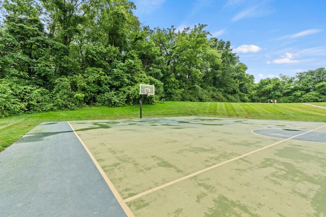 3368 Vinemont Dr, Thompsons Station, TN 37179 - view of sport court featuring community basketball court and a yard