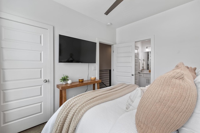 682 James Ave, Nashville, TN 37209 - bedroom featuring connected bathroom and a ceiling fan