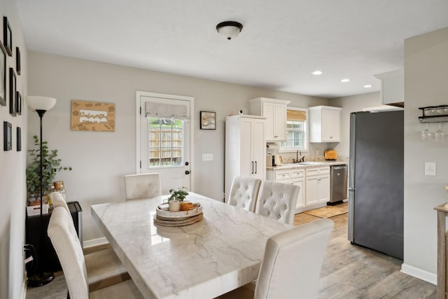 611 Annas Way, Lewisburg, TN 37091 - dining space featuring plenty of natural light, light wood-style flooring, recessed lighting, and baseboards