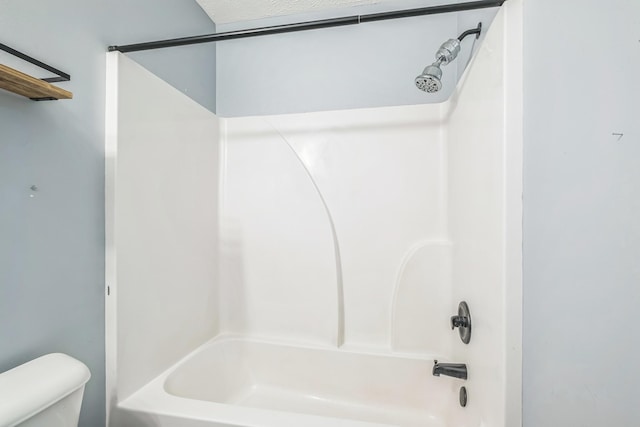 1435 Silver Creek Rd, Lewisburg, TN 37091 - bathroom with bathtub / shower combination and toilet