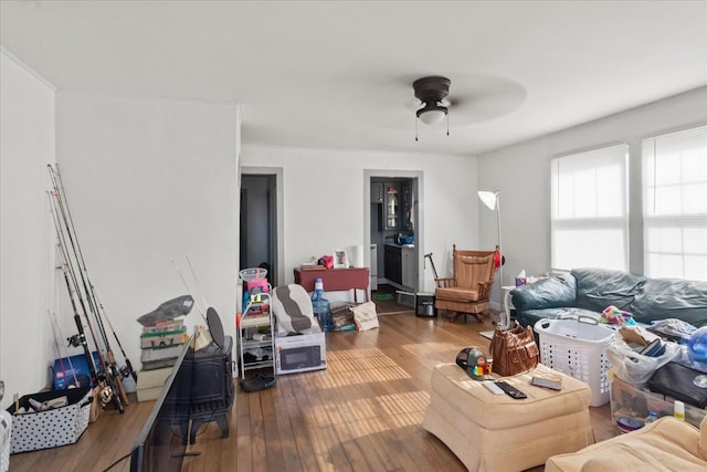 525 Maple St, Lewisburg, TN 37091 - living room with hardwood / wood-style floors and ceiling fan
