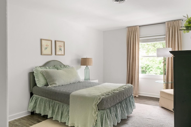 5025 Hillsboro Pike Unit 24K, Nashville, TN 37215 - bedroom with wood finished floors and baseboards