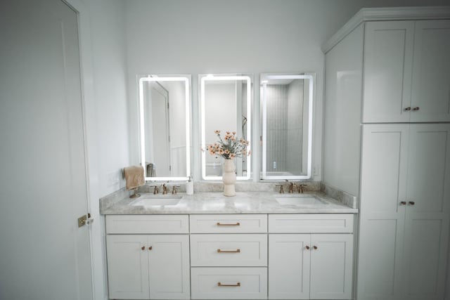 1465 Smith Rd, Lebanon, TN 37087 - full bath featuring double vanity