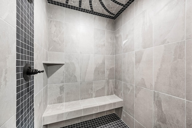 2578 Rafiki Dr, Clarksville, TN 37042 - full bath featuring tiled shower